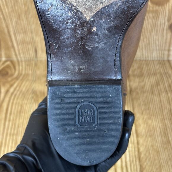 DAN POST Cowboy Western Boots Size 8 E Classic Brown Leather Boots - Picture 15 of 16